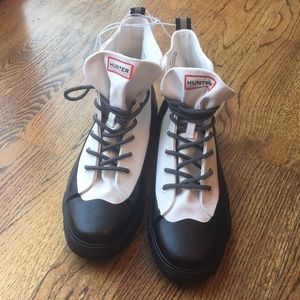 ❄️NWT Hunter for Target Unisex Lace-Up Boots❄️